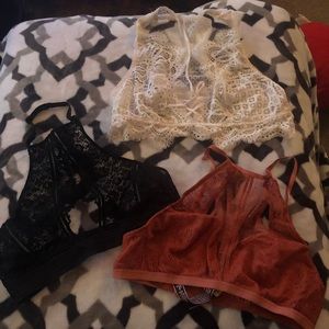 LOT OF 9 Victoria’s Secret pink bras!